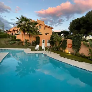 Deluxe In Royal Cabopino Townhouse Accommodatie bij particulieren